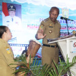 Walikota Jayapura DR.Benhur Tomi Mano saat membuka Musrembang Tingkat Kota Jayapura