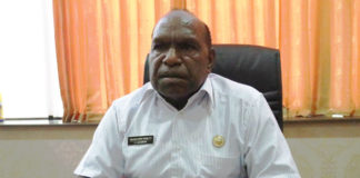 Sekretaris Dinas Pekerjaan Umum dan Penataan Ruang Provinsi Papua, Solaiyen Murib Tabuni