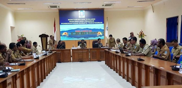 Suasana Monev pelaksanaan rencana aksi program pemberantasan korupsi terintegrasi di jajaran Pemerintah Kabupaten Jayapura, Senin (27/8/2018)