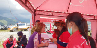 Booth Telkomsel yang siap melayani kebutuhan pelanggan di arena Vestifal Lembah Baliem