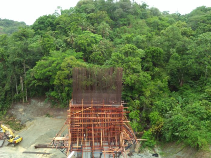 Caption: Lokasi pembangunan jalan ring road Hamadi - Skyline, Kota Jayapura