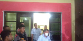 Seorang Kontraktor yang diperiksa KPK RI di Mapolres Manokwari//free