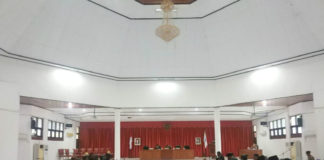 Caption : Nampak Terlihat suasana saat jalannya Rapat Paripurna ll masa sidang lll, di Aula DPRD, Selasa (27/11/2018) siang. Foto : Tinus Yigibalom/PapuaSatu.com