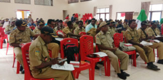 Caption : Suasana Sosialisasi Program JKN-KIS bersama PPNPN, aparat pemerintahan di jajaran Pemda kabupaten Biak Numfor.