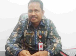 Caption : Kepala Dinas Tenaga Kerja dan Transmigrasi Kab Keerom Julito Pereira