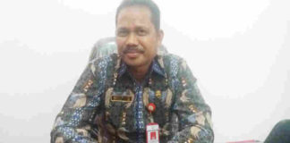 Caption : Kepala Dinas Tenaga Kerja dan Transmigrasi Kab Keerom Julito Pereira