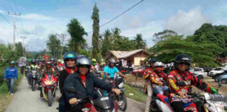 Caption : Terlihat para peserta pawai yang mengikuti touring dalam rangka memperigati Hari Sumpah Pemuda ke- 90 tingkat Kab Keerom, Minggu (28/10/2018)