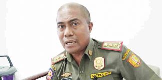 Kepala Satuan Polisi Pamong Praja (Satpol PP) Kota Jayapura, Mukhsin Ningkeula