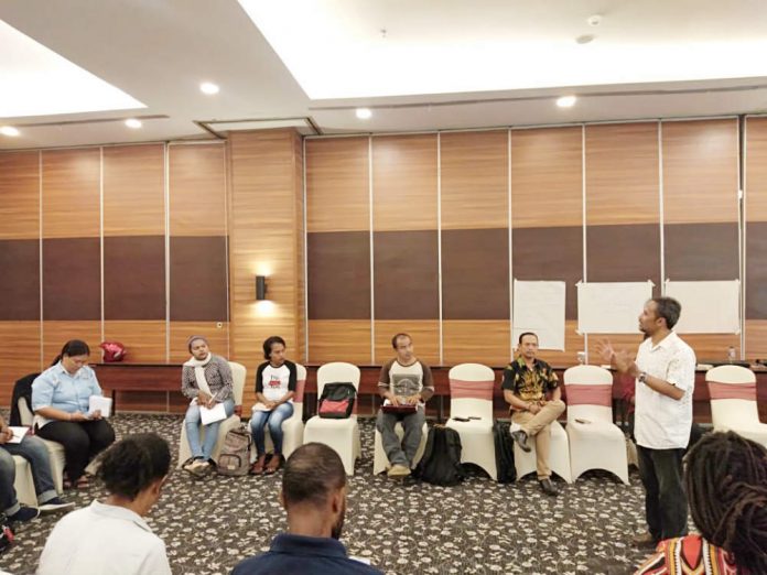 Caption : Suasana pelatihan Media dan CSO di salah satu Hotel Jayapura-Papua, Senin (15/7/2019).