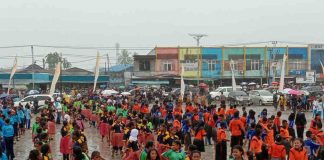 Caption : Suasana Tarian Seka asal Suku Komoro, kabupaten Mimika, Selasa (23/07/2019)