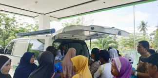 Caption : Antusias dari peserta JKN-KIS dan masyarakat yang berobat di Puskesmas Arso III