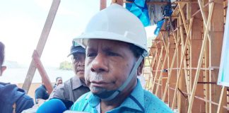 Bupati Jayapura, Mathius Awoitauw