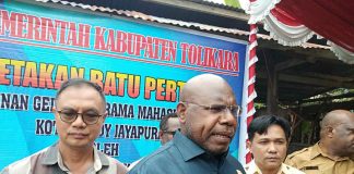 Bupati Tolikara Usman G Wanimbo, SE., M.Si