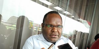 Ketua KPU Kabupaten Intan Jaya, Krismas Bagau