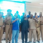 Bupati Jayapura, Mathius Awoitauw berfoto bersama Kadis Kominfo Kabupaten Jayapura, para kepala distrik dan perwakilan Pemantik usai pembukan Raker I Pemantik Kabupaten Jayapura, Senin (9/3/20)