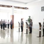 Kapolda Papua Papua, Irjen Pol. Drs. Paulus Waterpauw saat memimpin serah terima jabatan untuk tiga pejabat utamanya, Jumat (29/5/20)