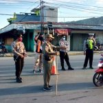 Pelanggar yang melanggar batas waktu aktifitas yang langsung dihimbau untuk pulang oleh Tim Gugus Tugas Kabupaten Jayapura