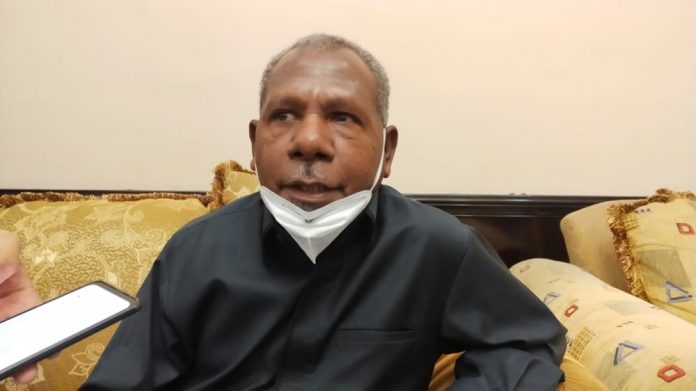 Bupati Jayapura, Mathius Awoitauw
