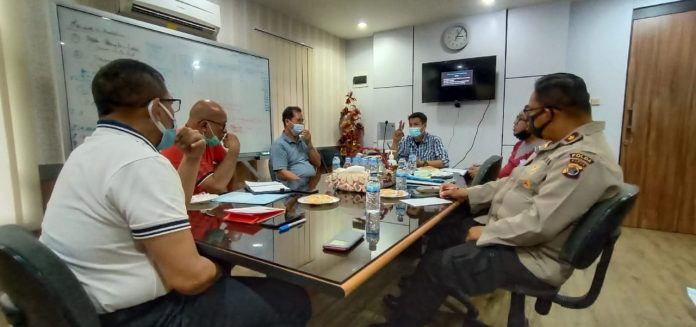 Suasana rapat Pengda PBVSI Papua yang dipimpin Ketua Harian PBVSI Papua, Kombes Pol. M Nasihin, Sabtu (14/11/20)