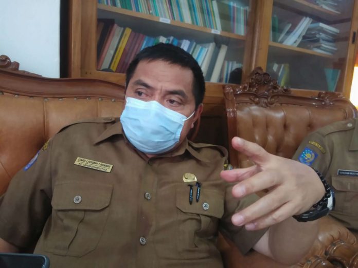 Kepala Dinas Perindustrian, Perdagangan, Koperasi, UKM dan Tenaga Kerja Provinsi Papua Omah Laduani Ladamay