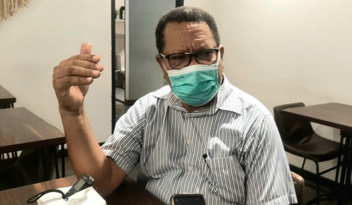Ketua LSM Papua Bangkit, Hengki Yoku Ketua LSM Papua Bangkit, Hengki Yoku
