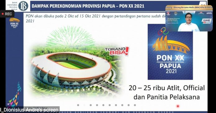 Screenshot_20210906-153836_Zoom_copy_800x421 Kepala KPw BI Papua, Naek Tigor Sinaga saat memaparkan dampak PON terhadap perekonomian Papua pada Bincang-Bincang Media (BBM) via zoom meeting dengan wartawan ekonomi dan bisnis di Jayapura, Senin (6/9/21)