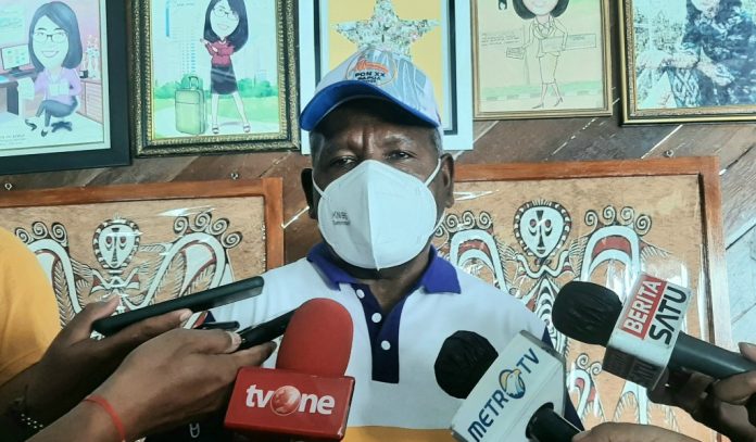 Bupati Jayapura, Mathius Awoitauw,SE,M.Si