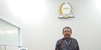 Pegiat Anti Korupsi Papua, Rafael Ambrauw