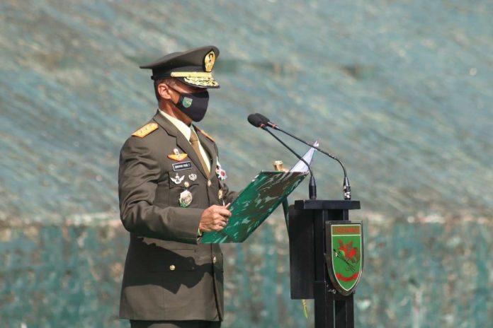 Caption : Pangdam XVII/Cenderawasih Mayjen TNI Ignatius Yogo Triyono, M.A, saat membacakan sambutan pada upacara memperingati Hari Pahlawan di Lapangan Frans Kaisiepo Makodam XVII/Cenderawasih, Jayapura, Rabu (10/11/2021). Caption : Pangdam XVII/Cenderawasih Mayjen TNI Ignatius Yogo Triyono, M.A, saat membacakan sambutan pada upacara memperingati Hari Pahlawan di Lapangan Frans Kaisiepo Makodam XVII/Cenderawasih, Jayapura, Rabu (10/11/2021).