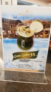 Minuman kesehatan yang sedang dipromosikan di Steenkool Restaurant, Suni Garden Lake Hotel & Resort - Sentani