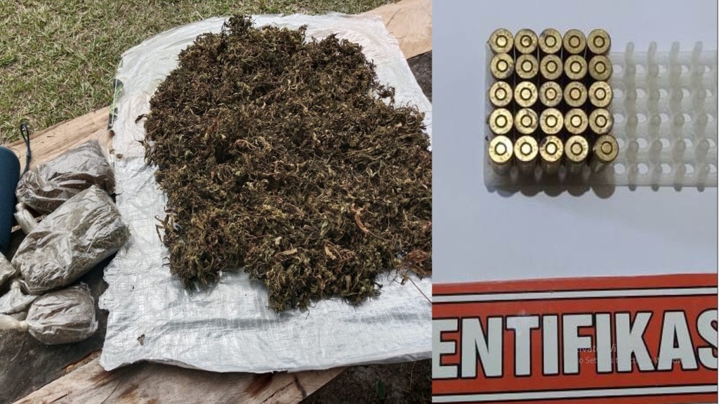 Barang bukti yang berhasil diamankan dari anggota KKB Pionus Gwijangge alias Perampok Gwijangge yang tewas dalam kontak tembak dengan Satgas Gakkum Ops Damai Cartenz di di Kampung Pugima, Distrik Welalegama, Kabupaten Jayawijaya, Papua Pegunungan.