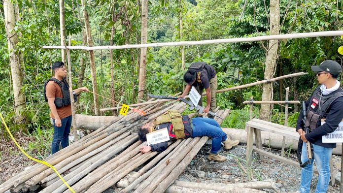 Rekonstruksi kasus pembunuhan terhadap dua personel Brimob di Nabire