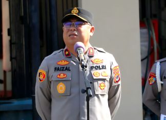 Wakapolda Papua Brigjen Pol. Dr. Faizal Ramadhani, S.Sos., S.I.K., M.H. saat memimpin Apel Konsolidasi Personel di Lapangan Command Center Polda Papua, Kota Jayapura, Rabu (03/09/2025)
