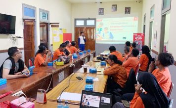 Tingkatkan Kepedulian Berkendara, Astra Motor Papua Gelar Edukasi Safety Riding di BPS Keerom