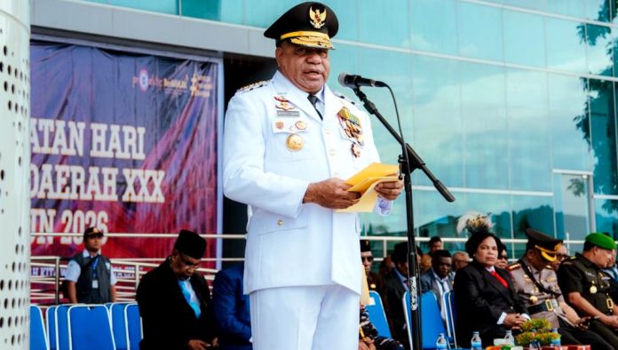 Gubernur Papua, Matius D. Fakhiri