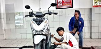 Layanan servis di AHASS Astra Motor Sentani