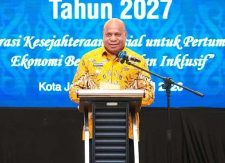 Gubernur Papua, Komjen Pol. (Purn) Mathius D. Fakhiri,SIK,SH,MH