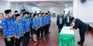 Pelantikan 16 pejabat baru di lingkup Pemerintah Provinsi Papua oleh Gubernur Papua, Mathius D. Fakhiri