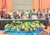 Matangkan Raperda Tentang Pengakuan dan Perlindungan Masyarakat Adat, DPRK Mamberamo Raya Gelar Rapat Dengar Pendapat dengan Yayasan Intsia Sesi foto bersama Unsur pimpinan DPRK Mamberamo Raya dan peserta rapat dengar pendapat di Hotel Horison Kotaraja