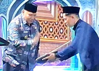 Wakil Gubernur Papua Tutup MTQ ke-31 Tingkat Provinsi Papua di Sentani Wakil Gubernur Papua saat menutup MTQ ke-31 Tingkat Provinsi Papua di Sentani, Sabtu (18/7/26)
