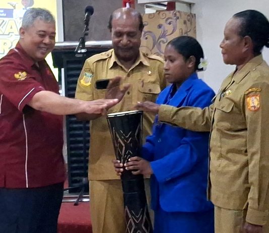 Pembukaan Sertifikasi Tenaga Kerja Bidang Pariwisata khusus Pramu Saji (Waiters) di Hotel Jasmine, Kota Jayapura, Senin (27/7/2026)