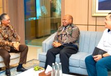 Dorong Konektivitas dan Turunkan Harga Bapok, Gubernur Papua Usulkan 9 Ruas Jalan Strategis ke Menteri PU