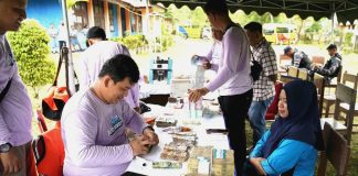 Penukaran uang tidak layak edar oleh masyarakat melalui kas keliling Bank Indonesia (foto/dok)