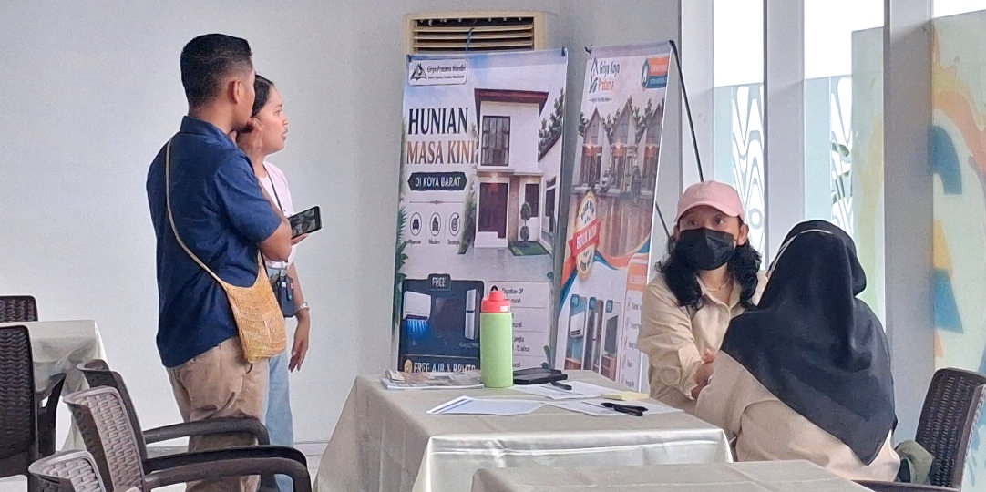 Expo tenant pengembang perumahan di arena Mandiri Vaganza Vol. 5 Auto Housing & UMKM Expo, Kamis (20/8/26)