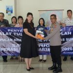Satgas Operasi Damai Cartenz Terima 2.500 Paket Tas dan Alat Tulis untuk Anak-anak Papua
