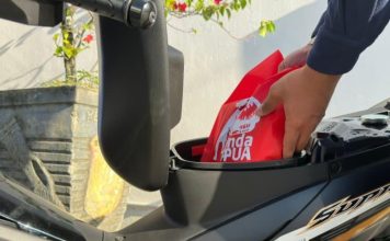 Tips Membawa Barang Pakai Motor dari Astra Motor Papua