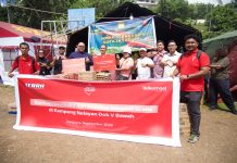 Peduli Korban Kebakaran Dok V Bawah, Telkomsel Bagikan Sembako dan Voucher Internet Gratis