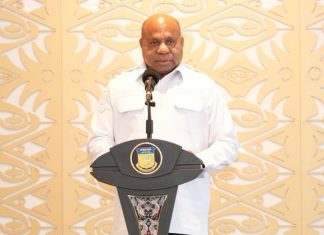 Gubernur MDF Soroti Belum Meratanya Regulasi Pengadaan Barang dan Jasa di Kampung Gubernur Papua Matius D. Fakhiri