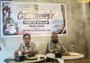Tokoh Adat, Agama, dan Media Diajak Bersama Jaga Kedamaian Papua Caption : Wakil Ketua MRP dari Pokja Adat, Max Ohee bersama Dir Intelkam Polda Papua, Kombes Pol Angli Guntoro saat memberikan keterangan pers, Selasa (20/10/2026).